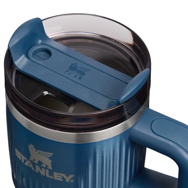 Quencher® H2.0 Fluted Tumbler Pipetli Termos Bardak | 0,60 L
