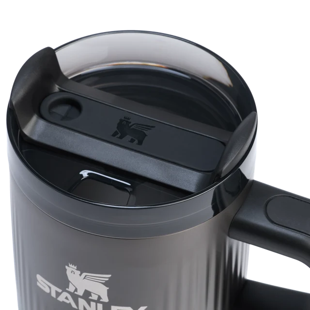 Quencher® H2.0 Fluted Tumbler Pipetli Termos Bardak | 0,60 L
